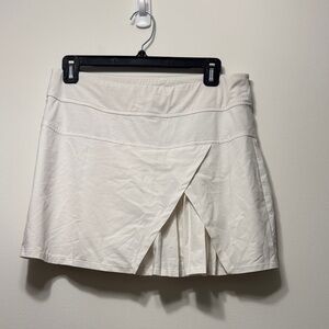 Athleta White Pleated Skort